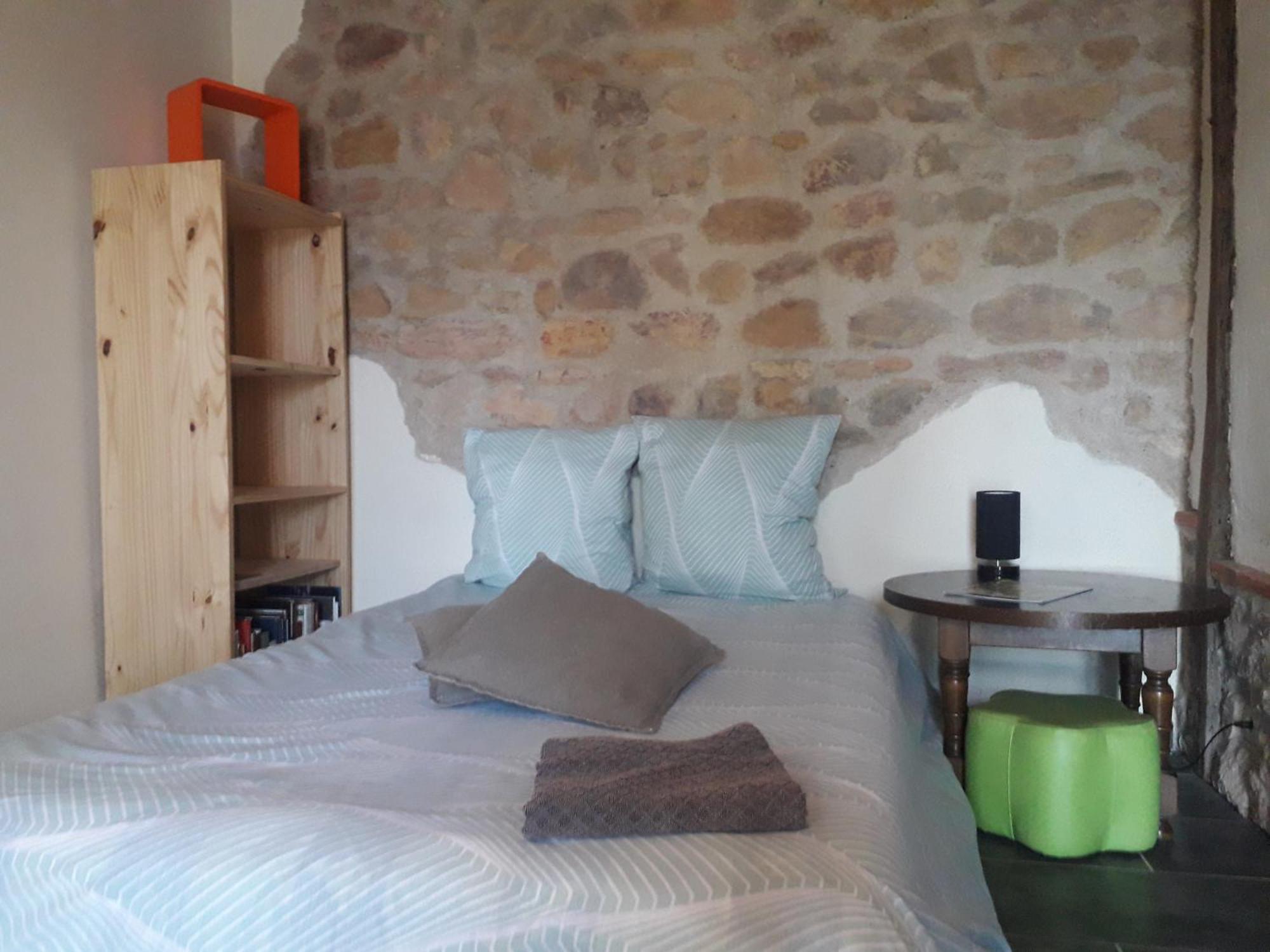 Chambre Double Vallon-en-Sully Exteriör bild