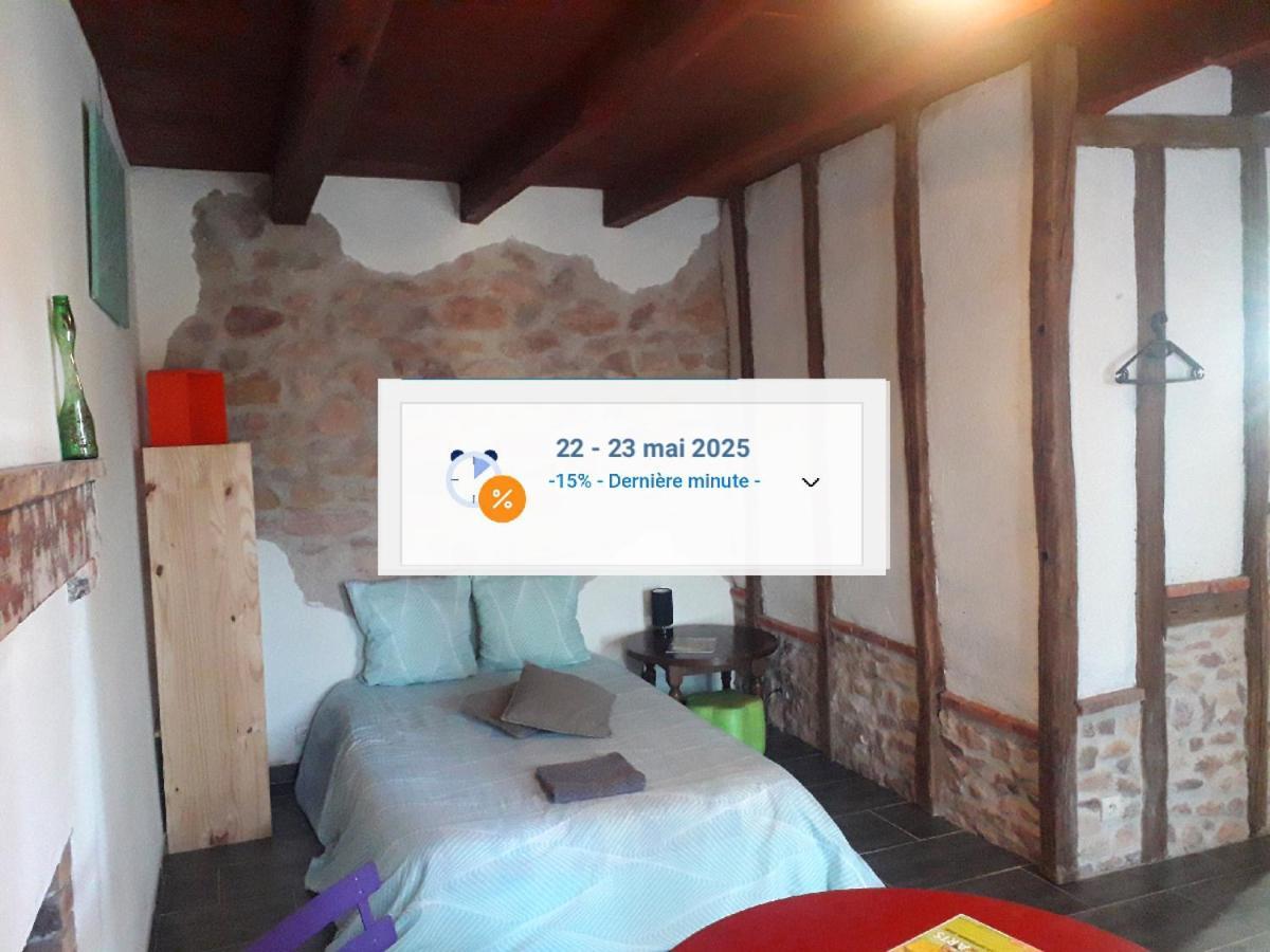 Chambre Double Vallon-en-Sully Exteriör bild
